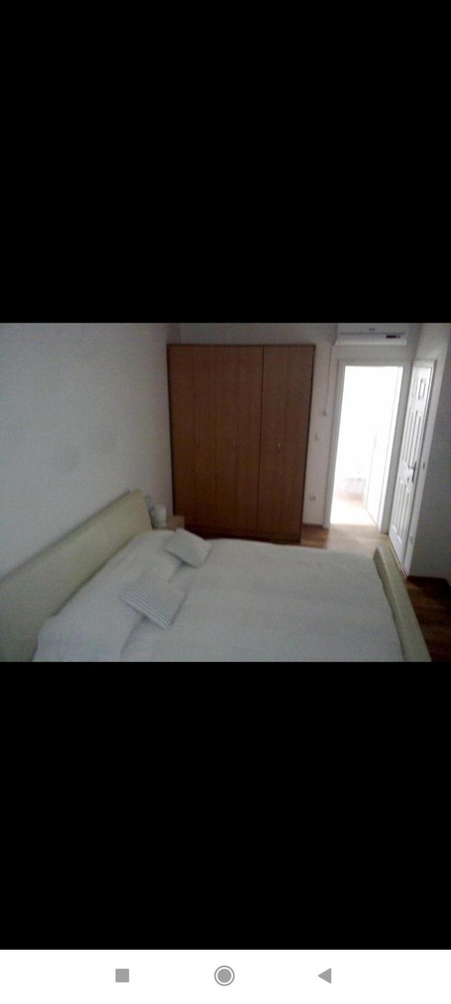 Marko Rooms Krk Town Rum bild